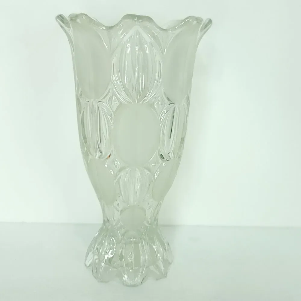 Crystal Industries Moravia Footed 10